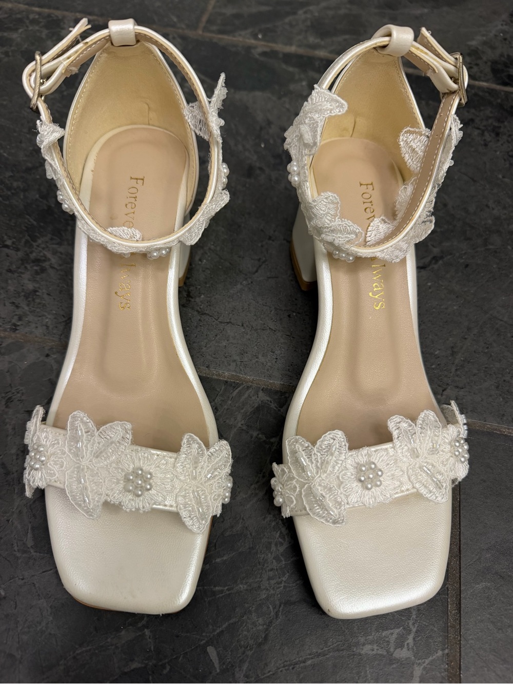 Nordstrom Forever & Always Ivory
Dana Bridal Shoe - size 37 EU, 6.5 US